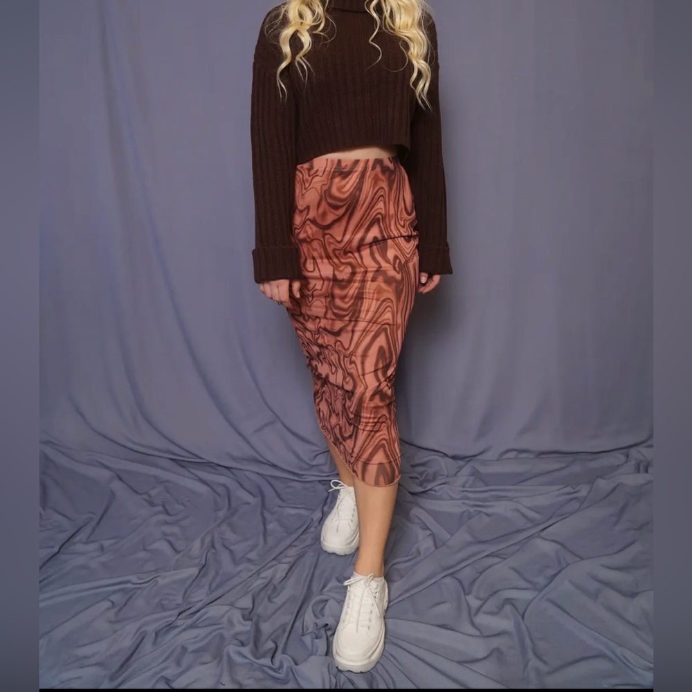 Marble Mesh Overlay Midi Skirt